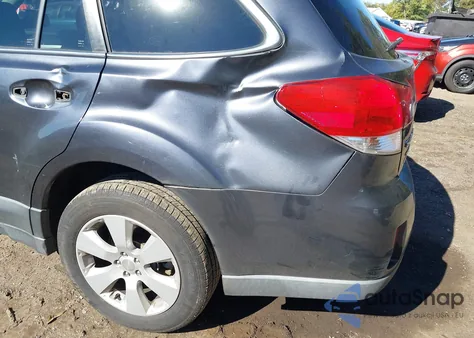 2010 Subaru Outback 2.5I Premium из США, поврежденный, VIN 4S4BRCCC5A3352847